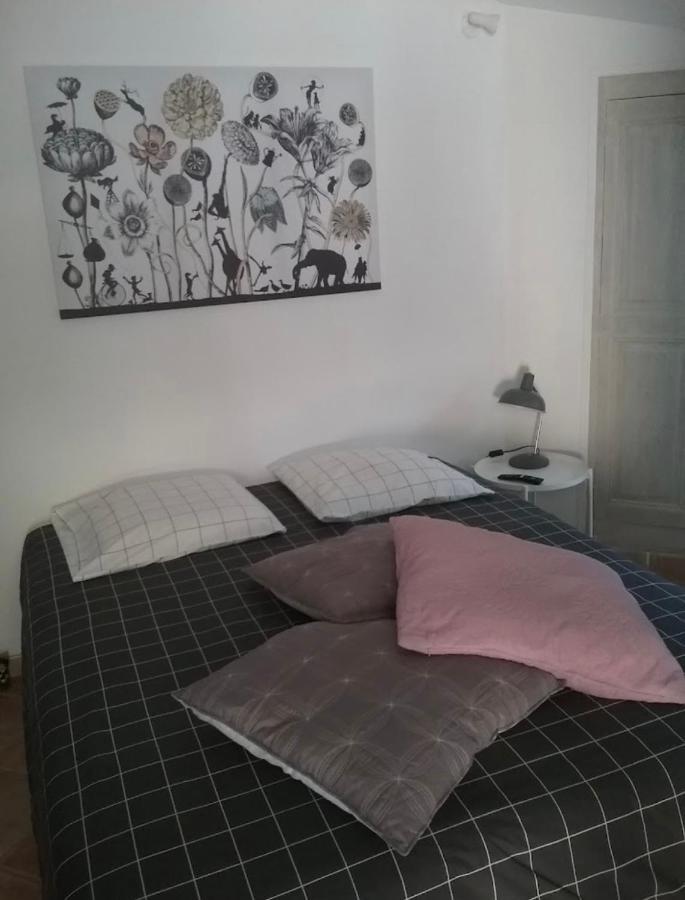 Une Chambre En Ville 索格岛 外观 照片